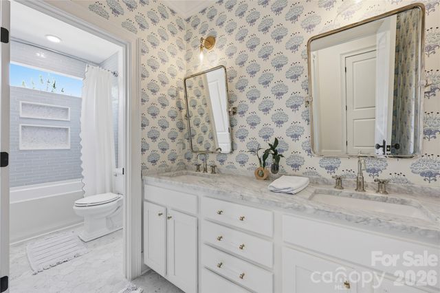 2082 Tatton Hall Road, Fort Mill, SC 29715
