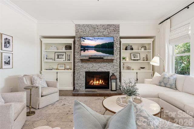 2082 Tatton Hall Road, Fort Mill, SC 29715