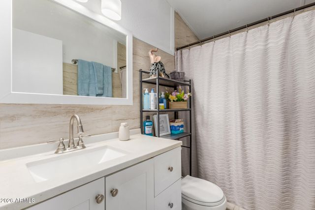 4400 W MISSOURI Avenue 25, Glendale, AZ 85301