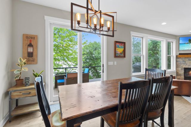 3856 Green Heights Trail SW, Prior Lake, MN 55372