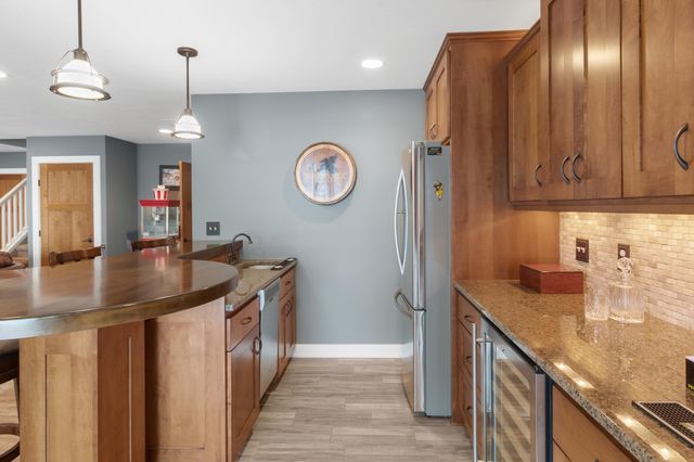 3856 Green Heights Trail SW, Prior Lake, MN 55372