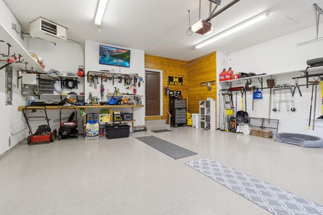 3856 Green Heights Trail SW, Prior Lake, MN 55372