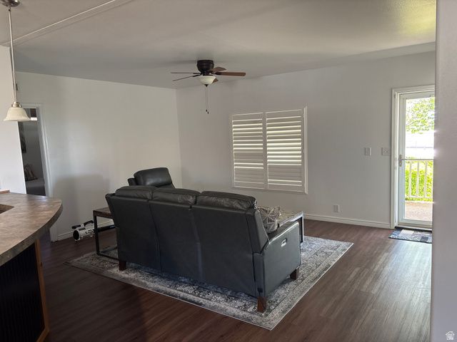 27 LAKEVIEW DR, Layton, UT 84041