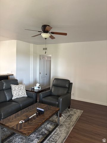 27 LAKEVIEW DR, Layton, UT 84041