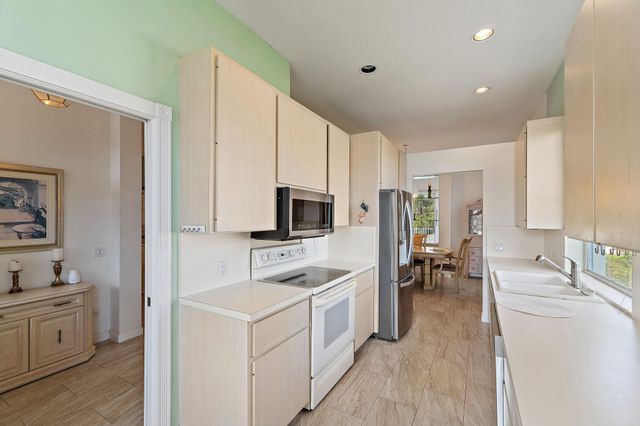 7756 SE Bay Cedar Circle, Hobe Sound, FL 33455