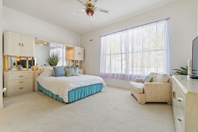 7756 SE Bay Cedar Circle, Hobe Sound, FL 33455