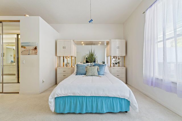 7756 SE Bay Cedar Circle, Hobe Sound, FL 33455