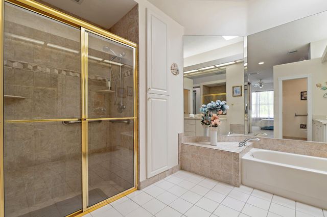 7756 SE Bay Cedar Circle, Hobe Sound, FL 33455