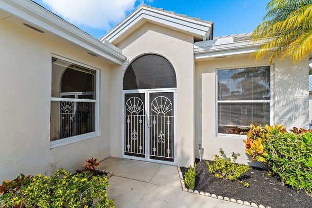 7756 SE Bay Cedar Circle, Hobe Sound, FL 33455
