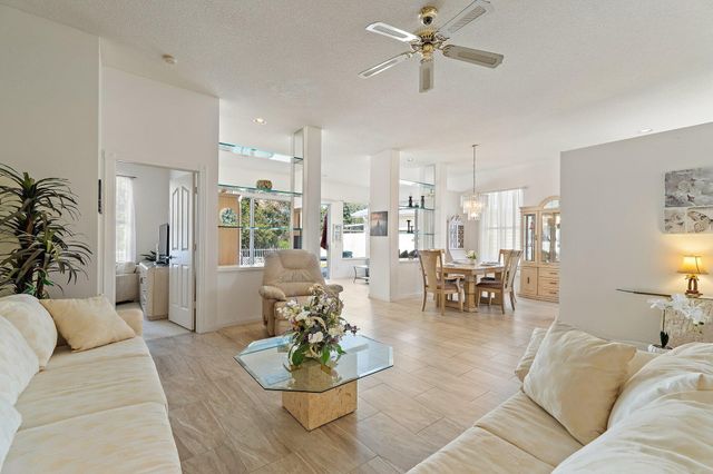 7756 SE Bay Cedar Circle, Hobe Sound, FL 33455