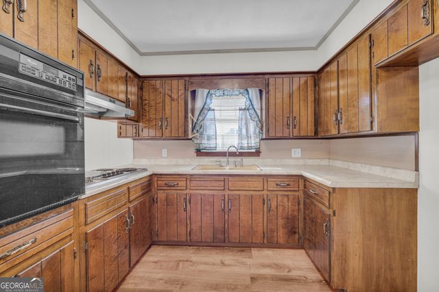 61 Farris Road, Hartwell, GA 30643