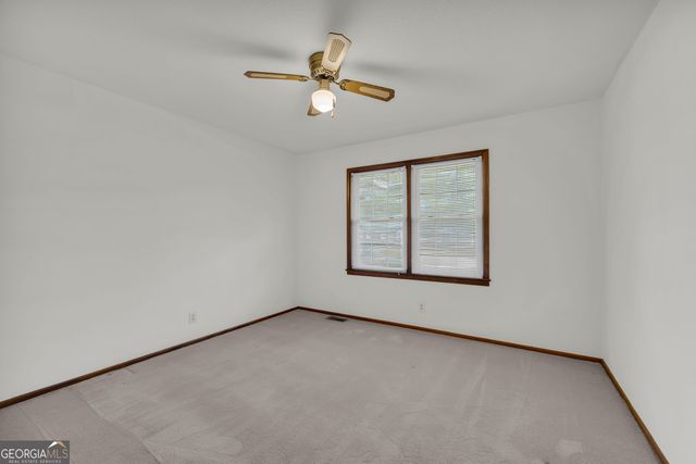 61 Farris Road, Hartwell, GA 30643