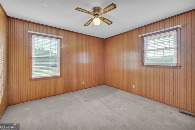 61 Farris Road, Hartwell, GA 30643
