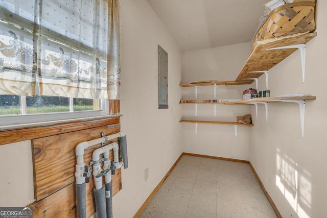 61 Farris Road, Hartwell, GA 30643