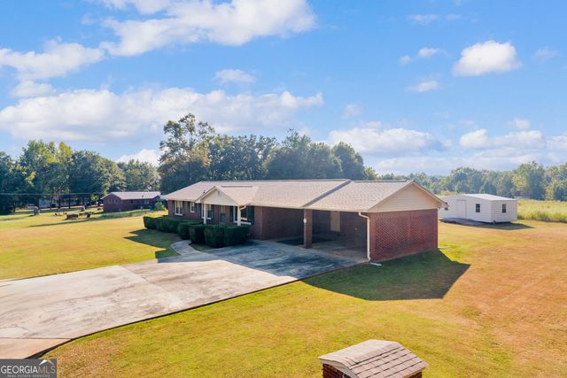 61 Farris Road, Hartwell, GA 30643