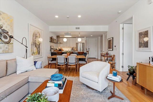 523 S West Street 205, Raleigh, NC 27601