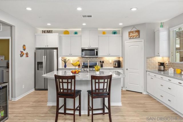 4209 Francia Way, Oceanside, CA 92057