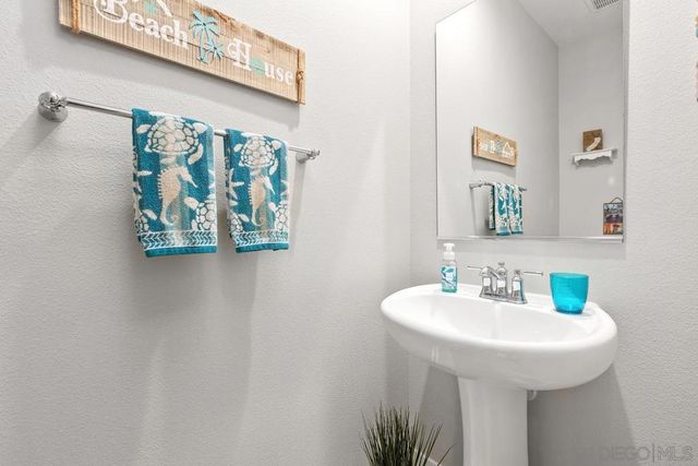 4209 Francia Way, Oceanside, CA 92057