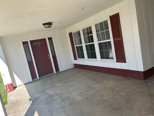 610 Horseshoe Cove, Piggott, AR 72454