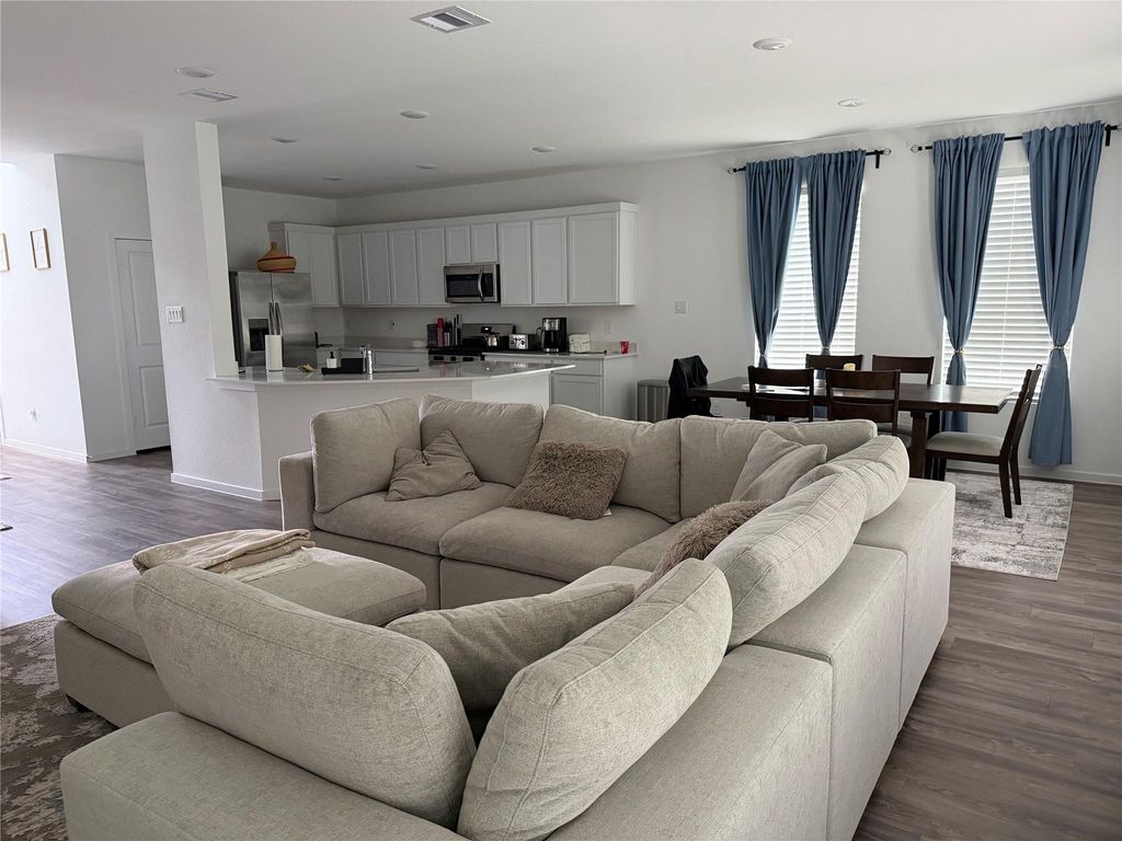 5435 Still Meadow Lane, Richmond, TX 77469
