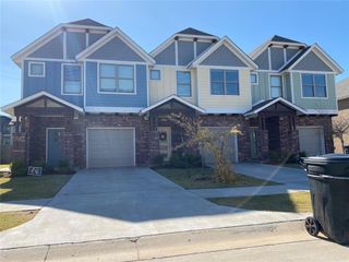 768 SW 14th Street, Moore, OK 73160