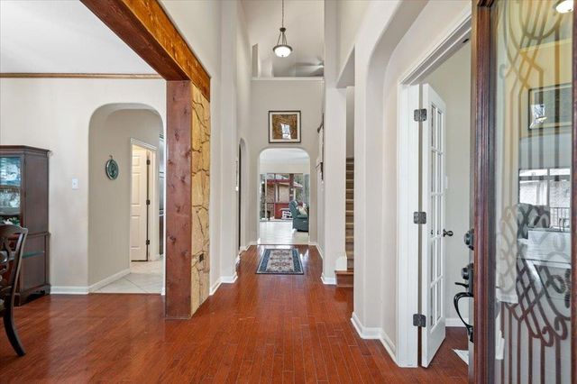 290 Harris DR, Austin, TX 78737