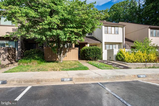 15389 GRIST MILL TER, Woodbridge, VA 22191
