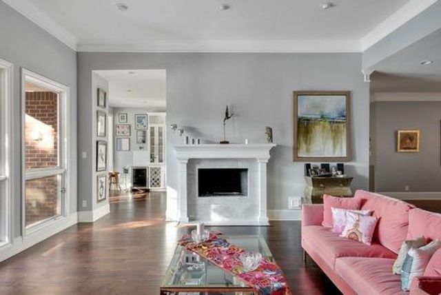 1443 Sugar Creek Boulevard, Sugar Land, TX 77478