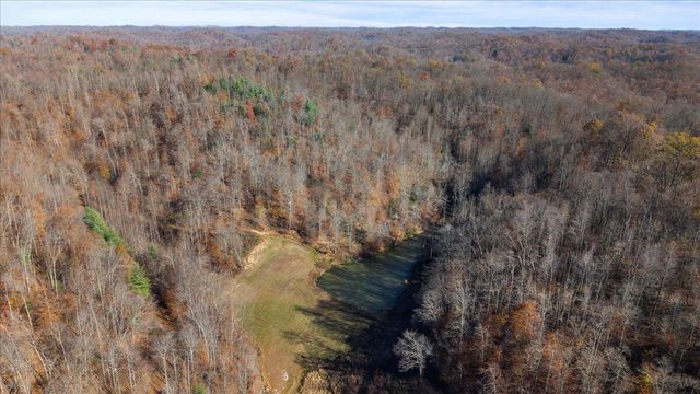 16 Hickory Lane, Campton, KY 41301