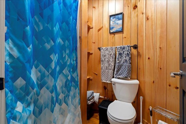 16 Hickory Lane, Campton, KY 41301