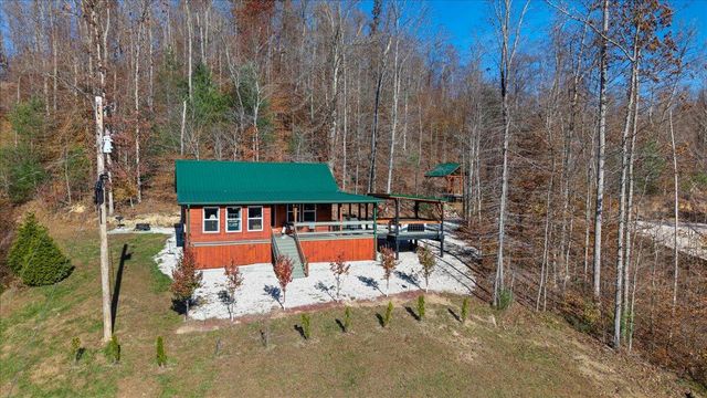 16 Hickory Lane, Campton, KY 41301