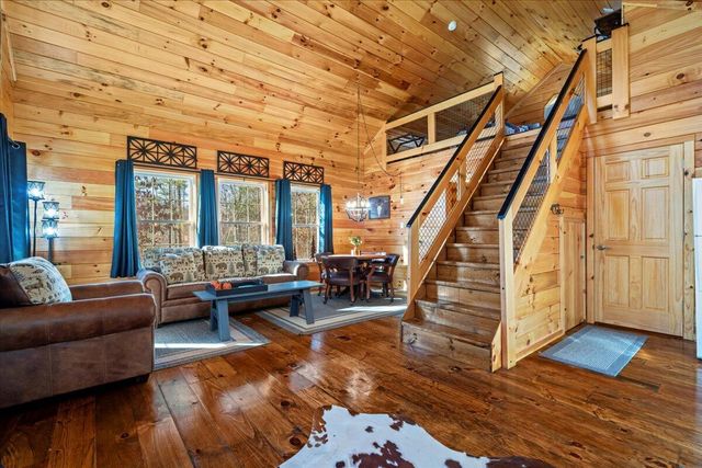 16 Hickory Lane, Campton, KY 41301