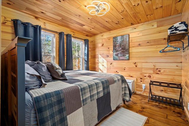 16 Hickory Lane, Campton, KY 41301