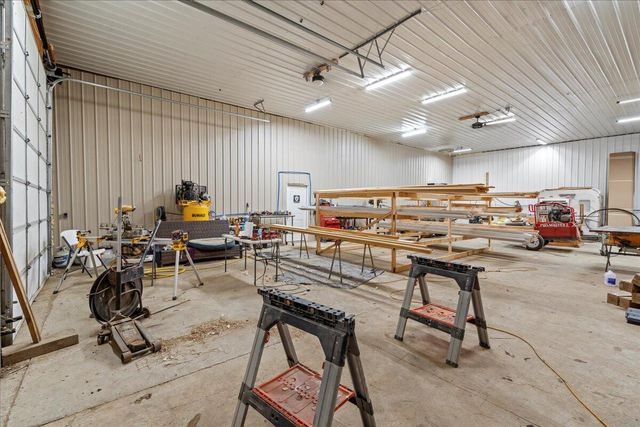 16 Hickory Lane, Campton, KY 41301