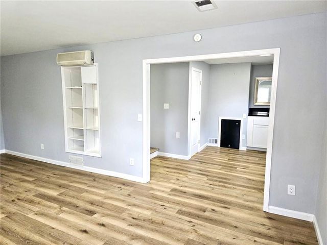 1244 Hickory Wood NE Drive, Woodstock, GA 30188