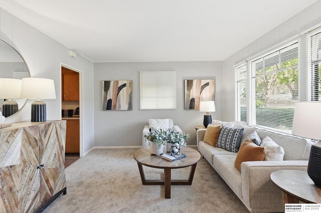 6658 Decatur Street, Omaha, NE 68104