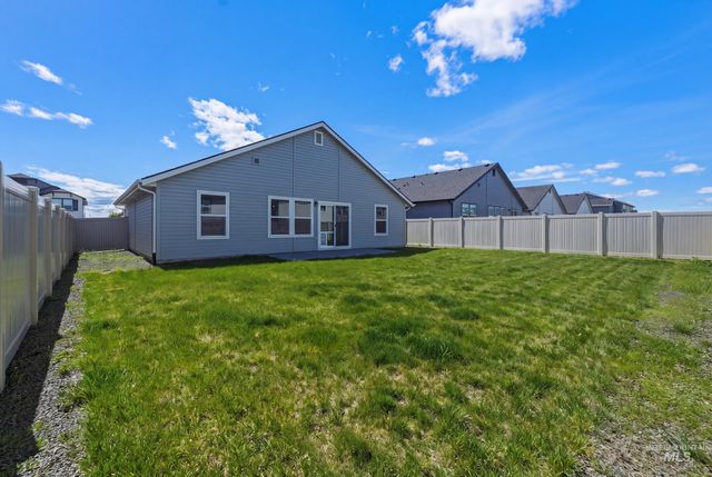 12320 Shadow River St, Caldwell, ID 83607