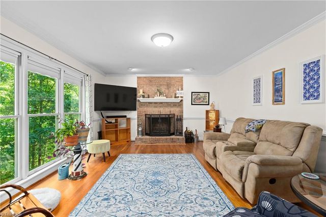 9412 Horse Creek Run, Kernersville, NC 27284