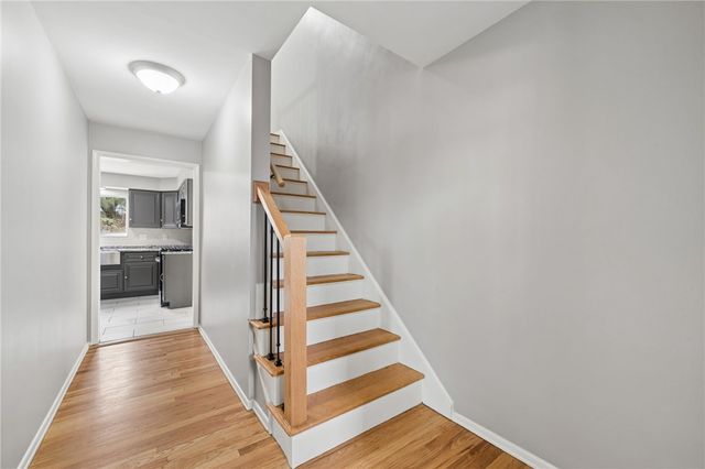 3560 Meadow Gate Dr, Murrysville, PA 15668