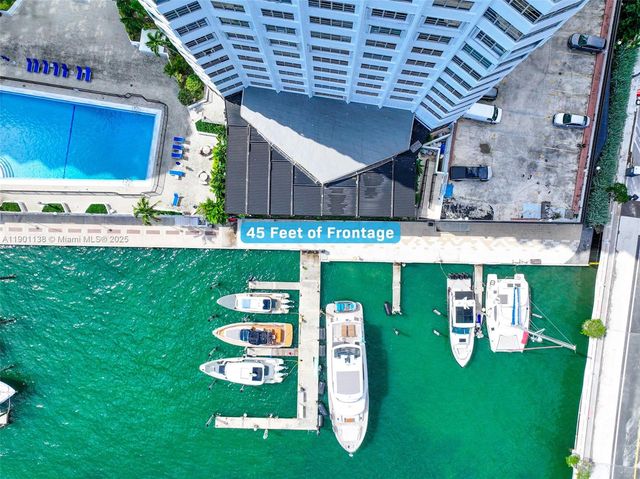 801 Brickell Bay Dr 4C042, Miami, FL 33131