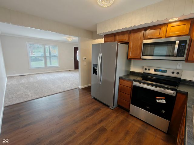 734 5th Street, Shelbyville, IN 46176