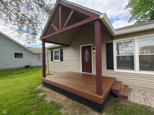 734 5th Street, Shelbyville, IN 46176