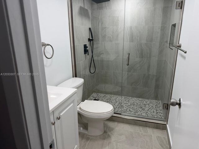 4261 W Palm Aire Drive 202, Pompano Beach, FL 33069