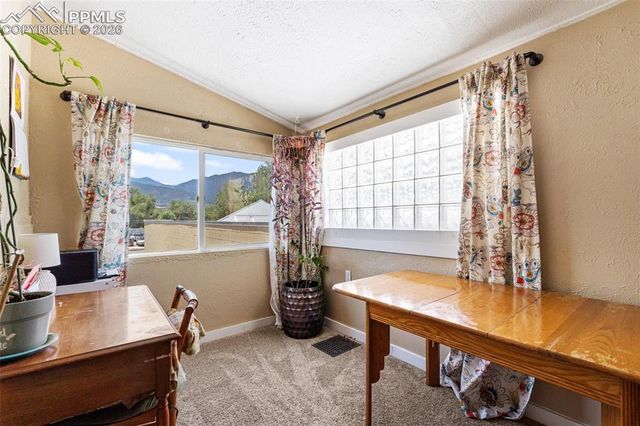 14 S 18th Street, Colorado Springs, CO 80904