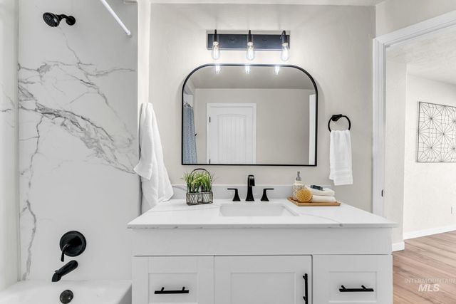 835 Ash Street, Twin Falls, ID 83301