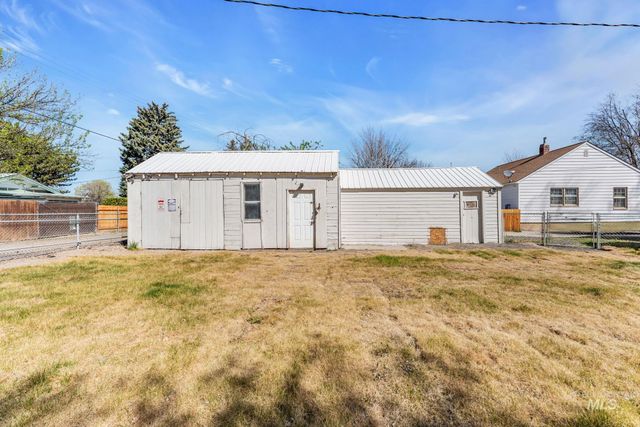 835 Ash Street, Twin Falls, ID 83301