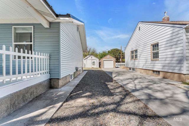 835 Ash Street, Twin Falls, ID 83301