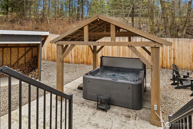 417 W 2nd Street, Cle Elum, WA 98922