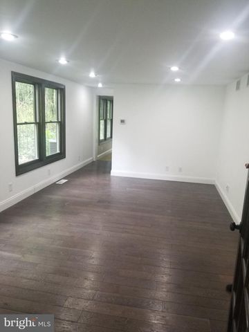1574 STOUFF RD, Downingtown, PA 19335