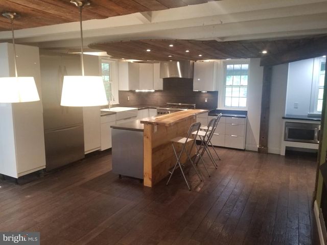 1574 STOUFF RD, Downingtown, PA 19335